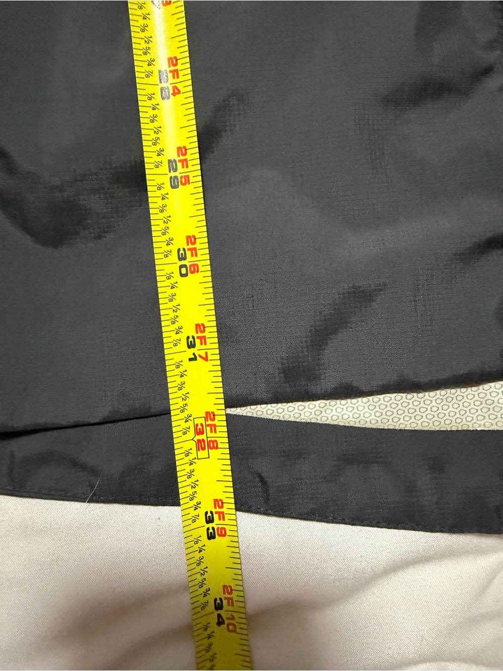 Patagonia Women's Torrentshell 3L Rain Parka - Picture 10 of 11